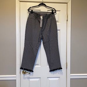 Pull on embellished pant Chico’s size 3